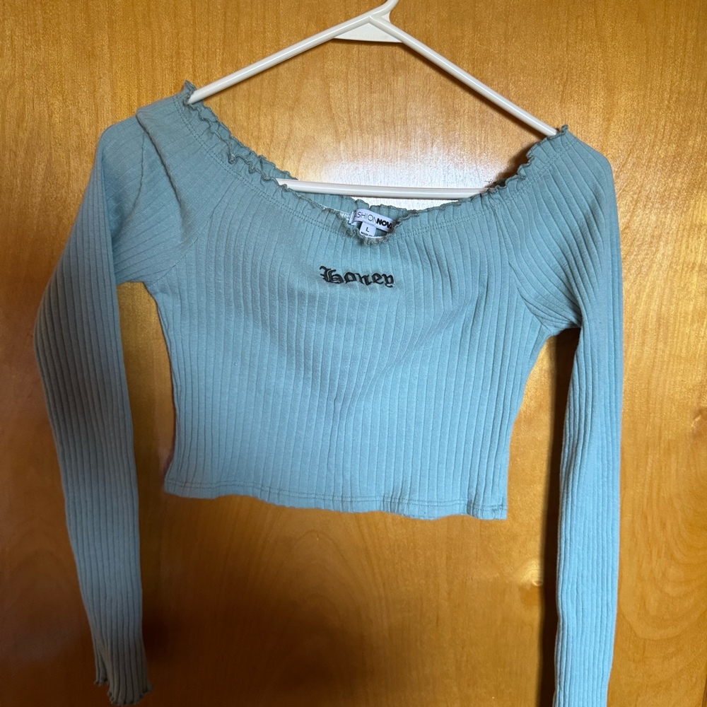 Fashion nova off shoulder crop top green L
